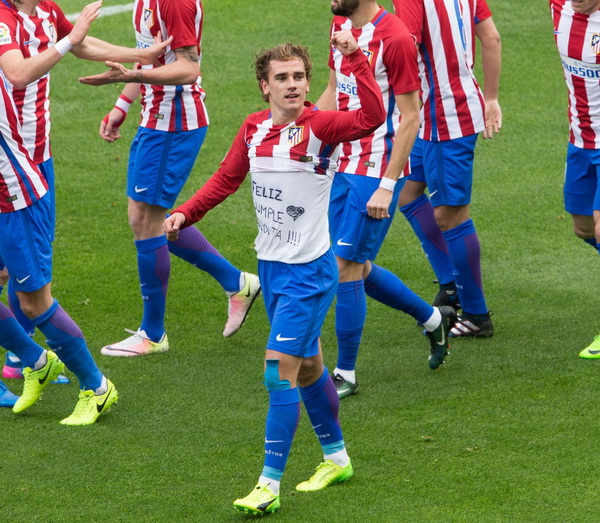 Antoine-Griezmann-er-blevet-en-populer-overforselsspiller